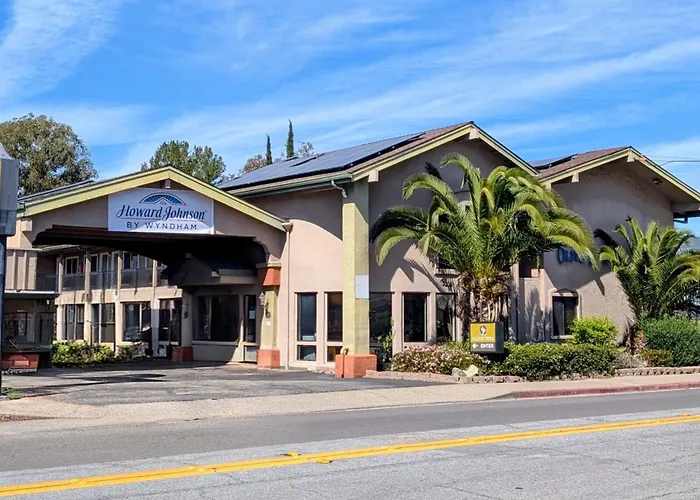 Olive Tree Inn & Suites